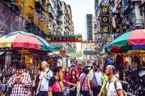 Sham Shui Po, Shoppingdistrict in Hongkong. Photo by Paulo Evangelista on Unsplash